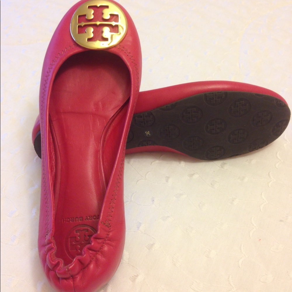 Tory Burch red shoes like new worn once